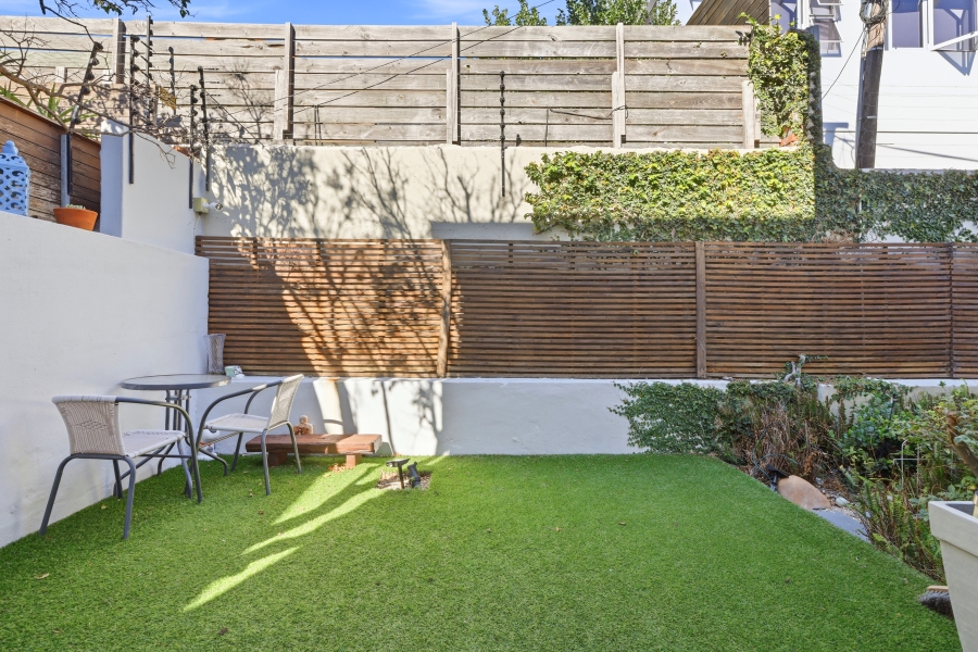 3 Bedroom Property for Sale in Vredehoek Western Cape